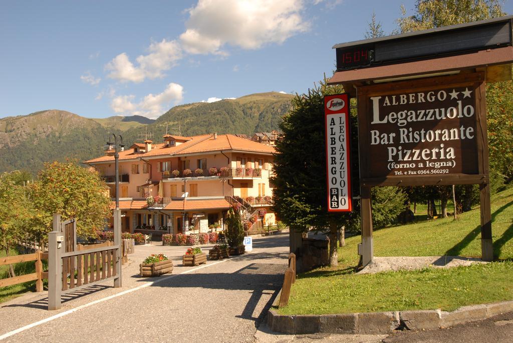 Albergo Legazzuolo Montecampione Artogne المظهر الخارجي الصورة